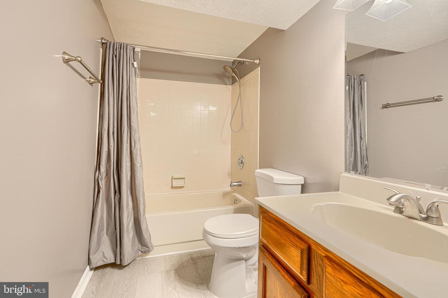 1704 Beechbank Way photo 38