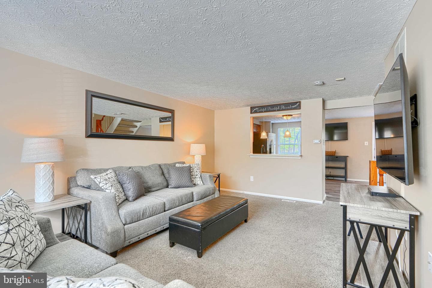 1704 Beechbank Way photo 6