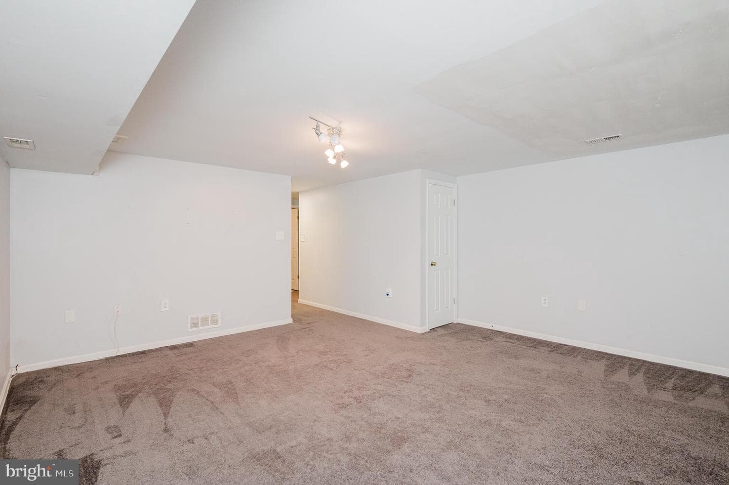 4242 Goodson Court photo 37