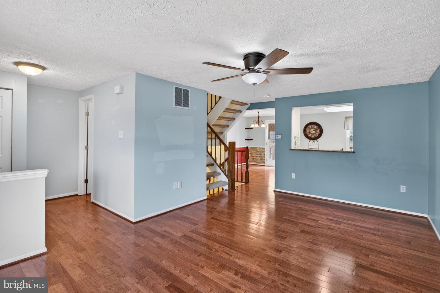 1721 Beechbank Way photo 13