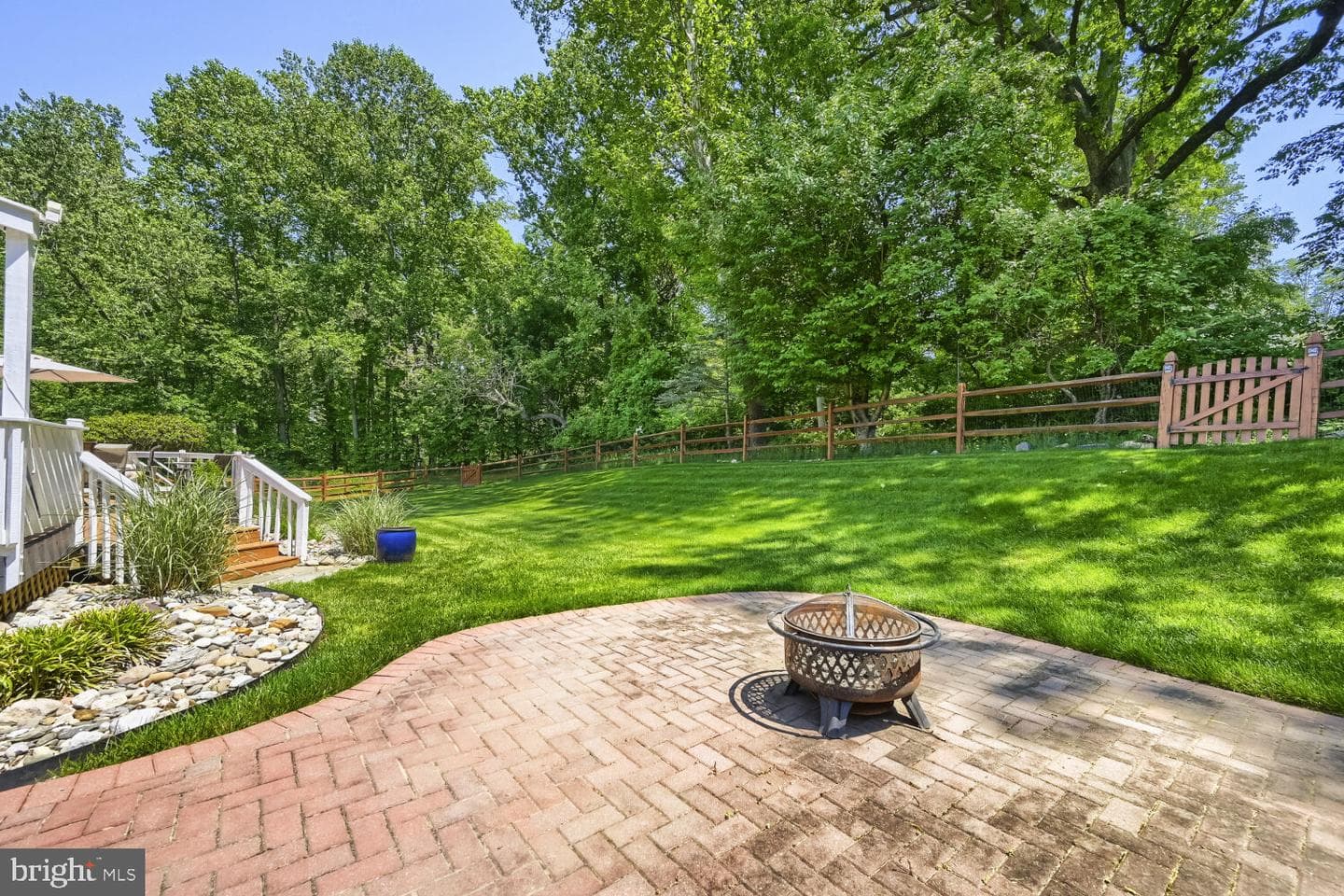 2222 Kempton Park Circle photo 36