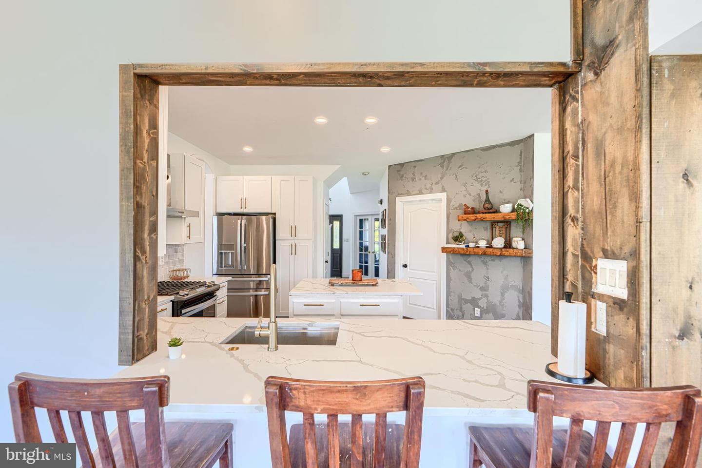 208 Christopher Road photo 34