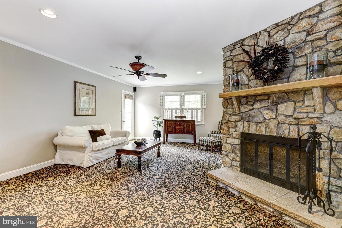 718 Bedford Road photo 17