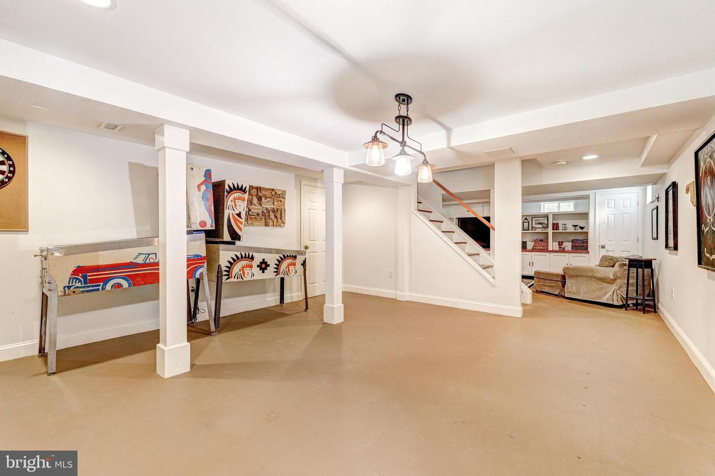 718 Bedford Road photo 46