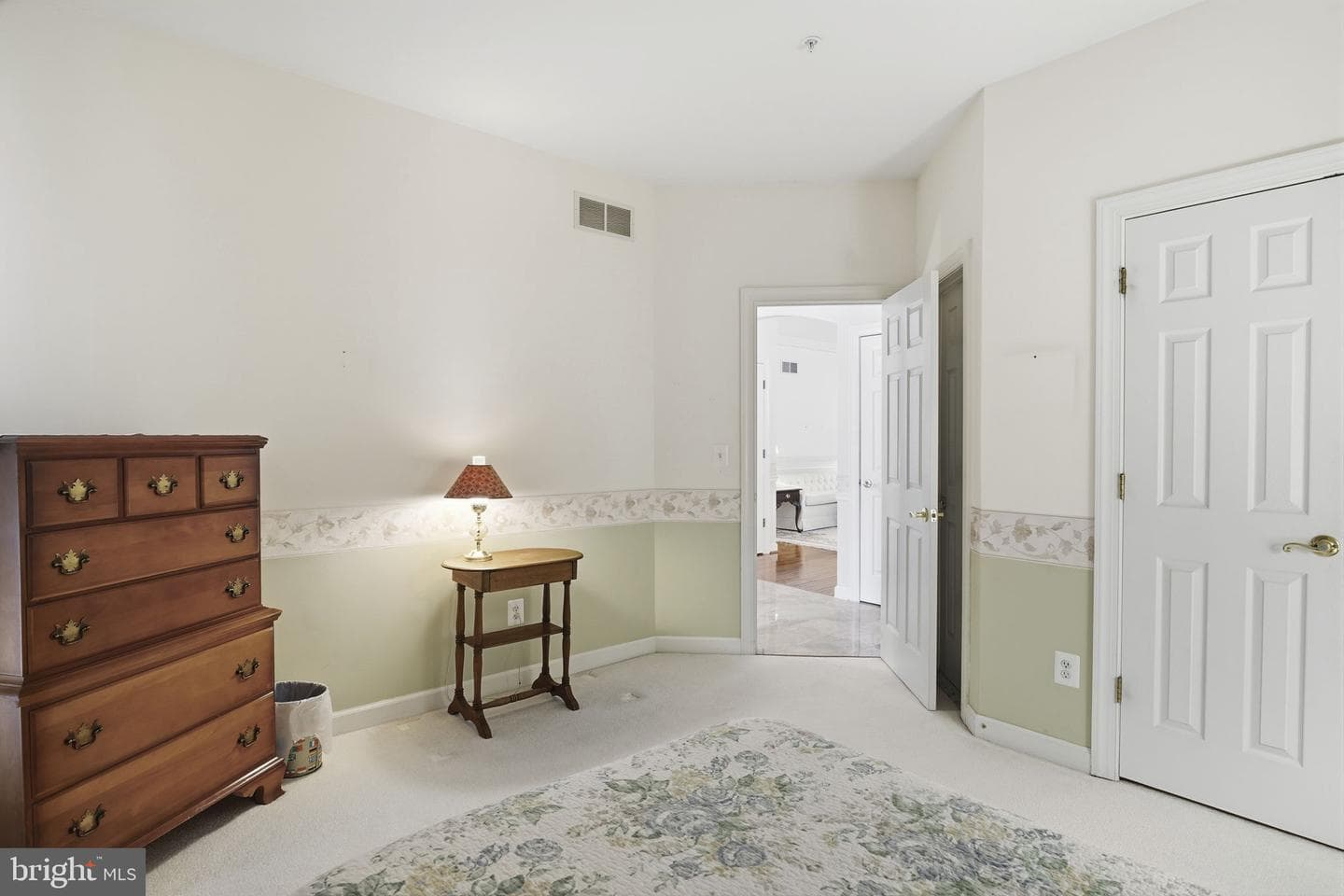 66 Crystal Court photo 22