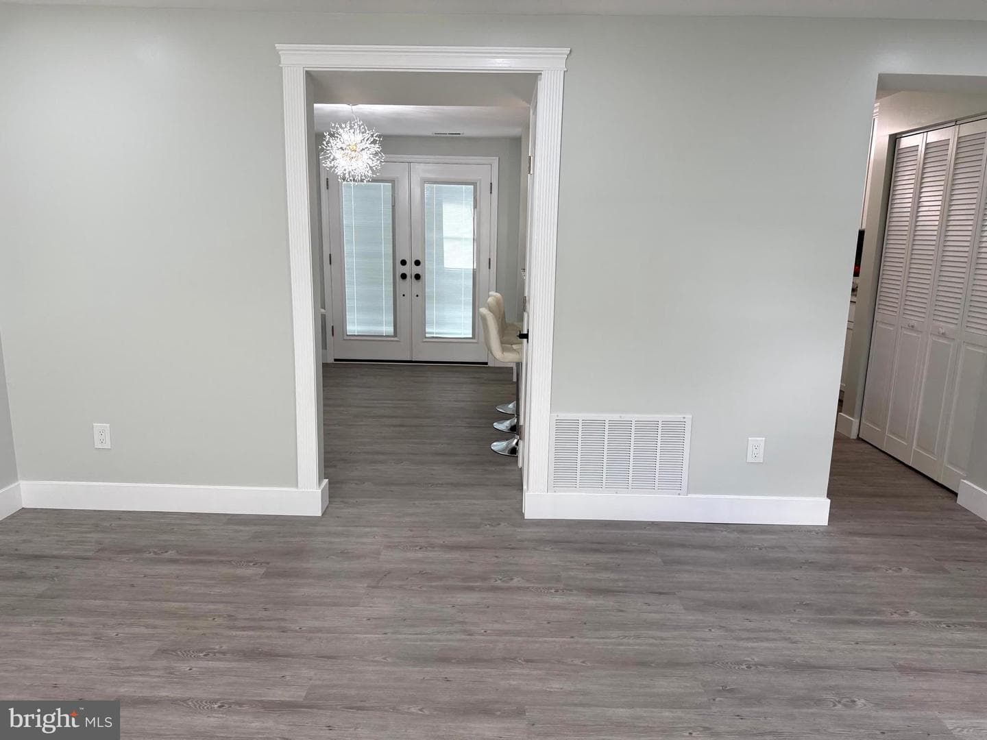 701 Shore Drive photo 21