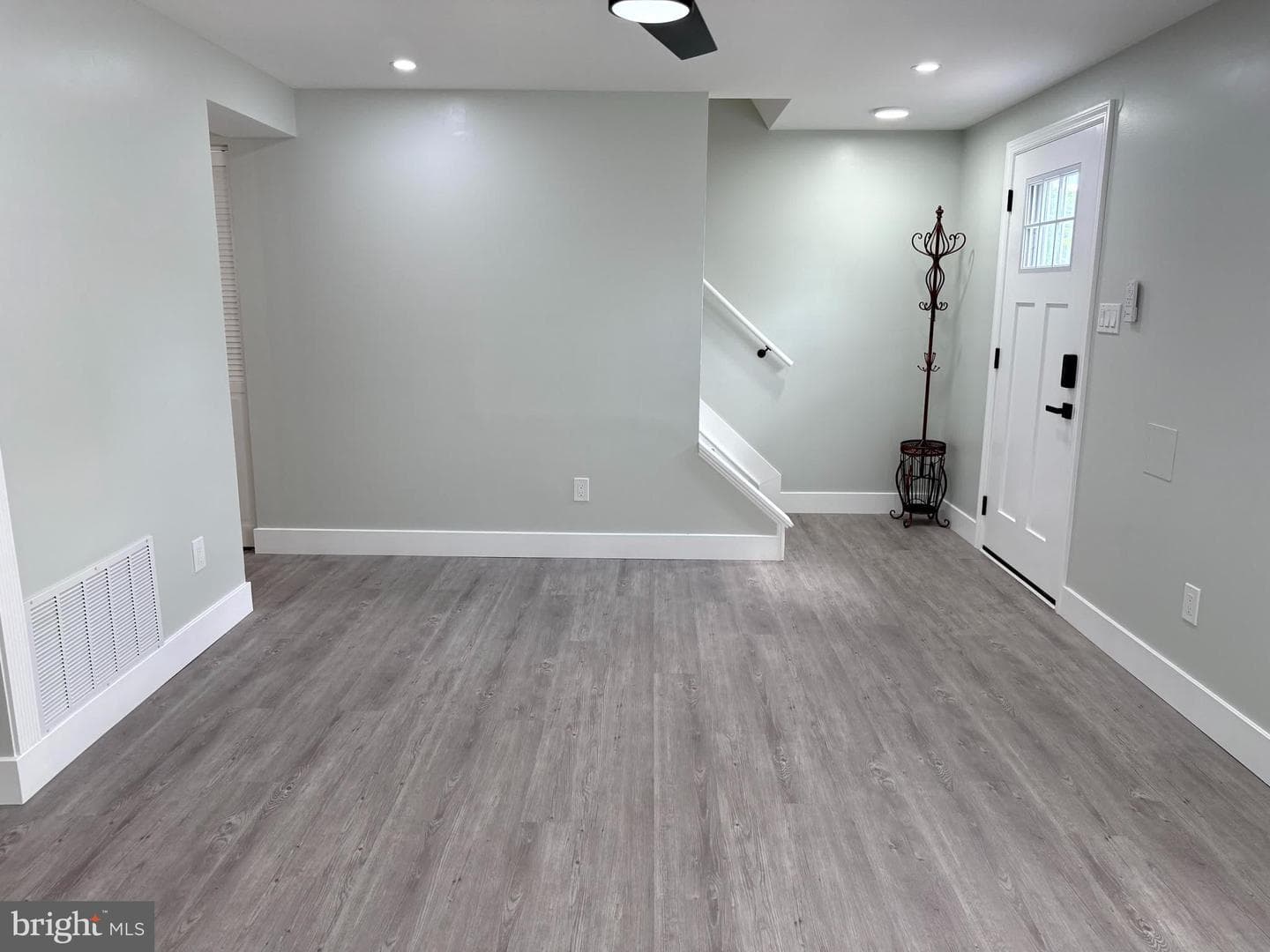 701 Shore Drive photo 26