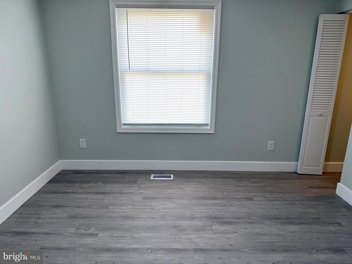 701 Shore Drive photo 70