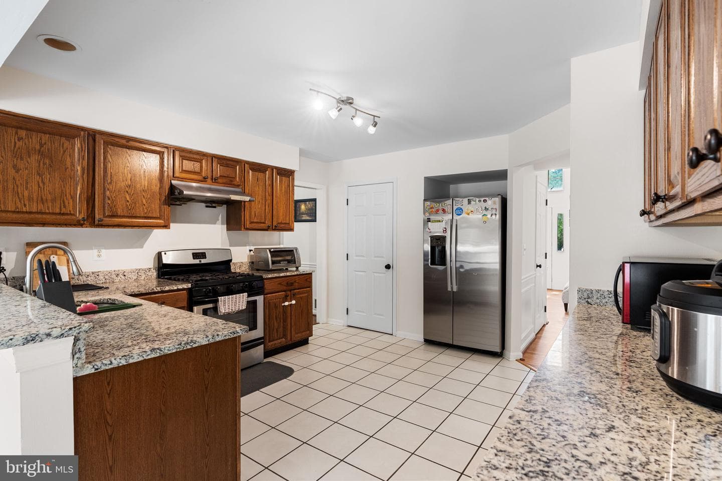 2231 Gelding Way photo 12