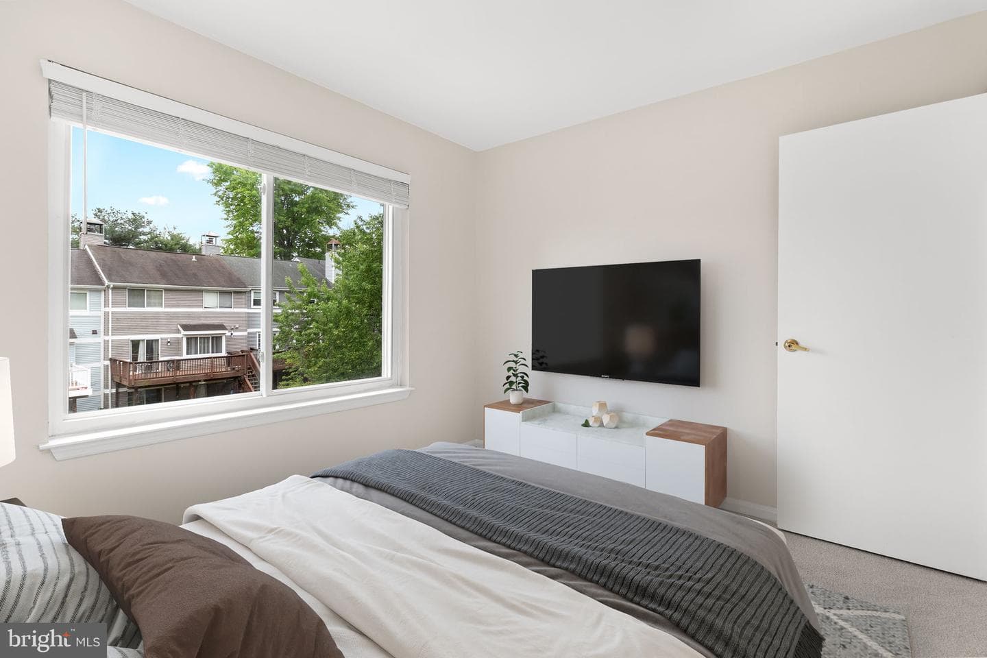 3637 Longridge Court photo 30
