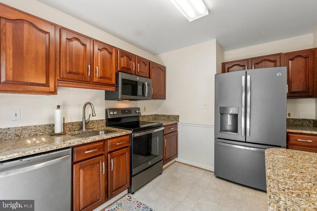 863 Ellicott Drive photo 17