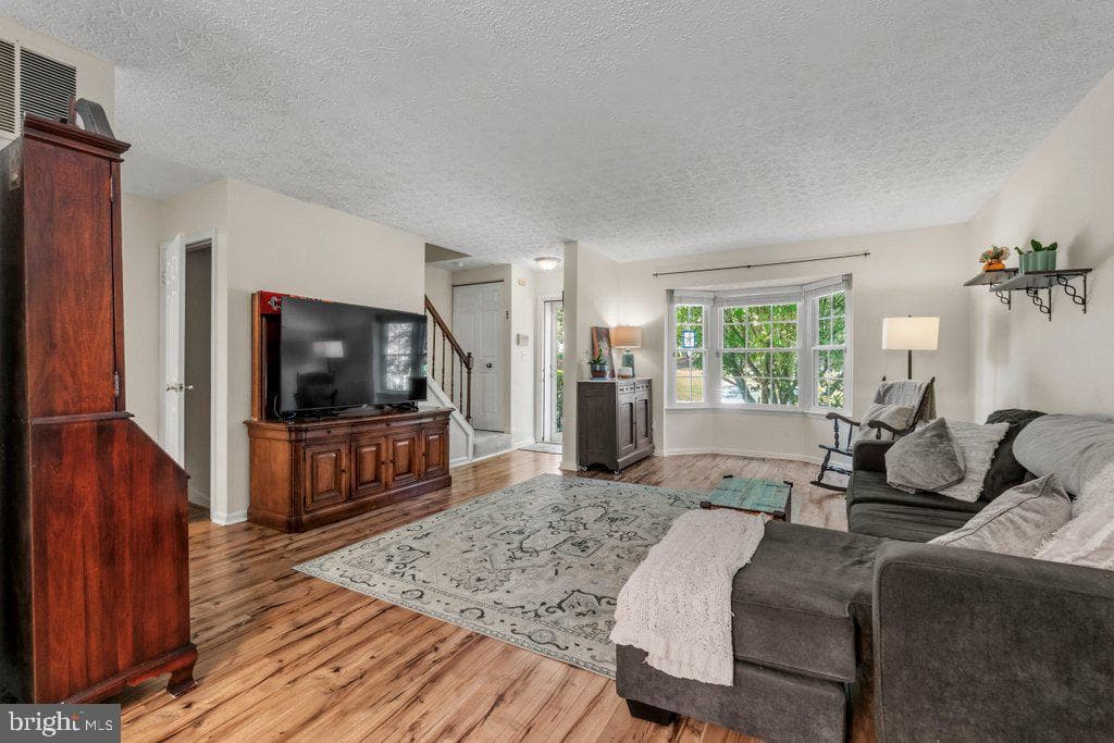 863 Ellicott Drive photo 6