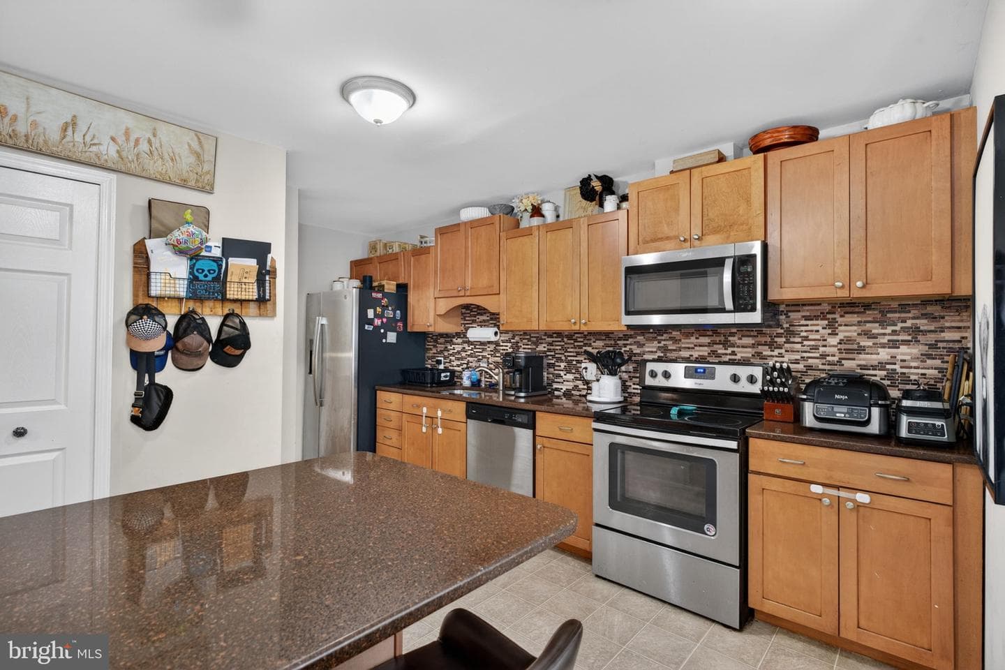 426 Kentmore Terrace photo 14