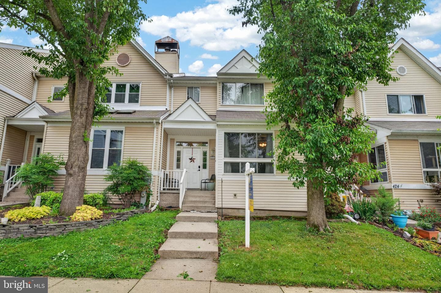 426 Kentmore Terrace photo 5