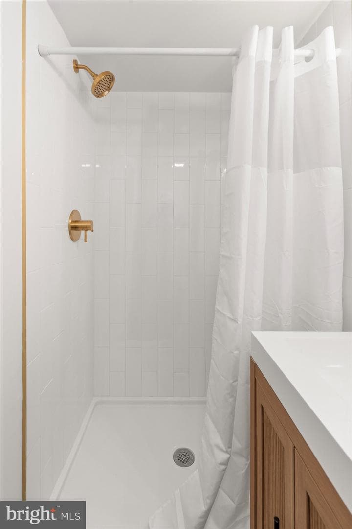 1206 Vermont Road photo 33