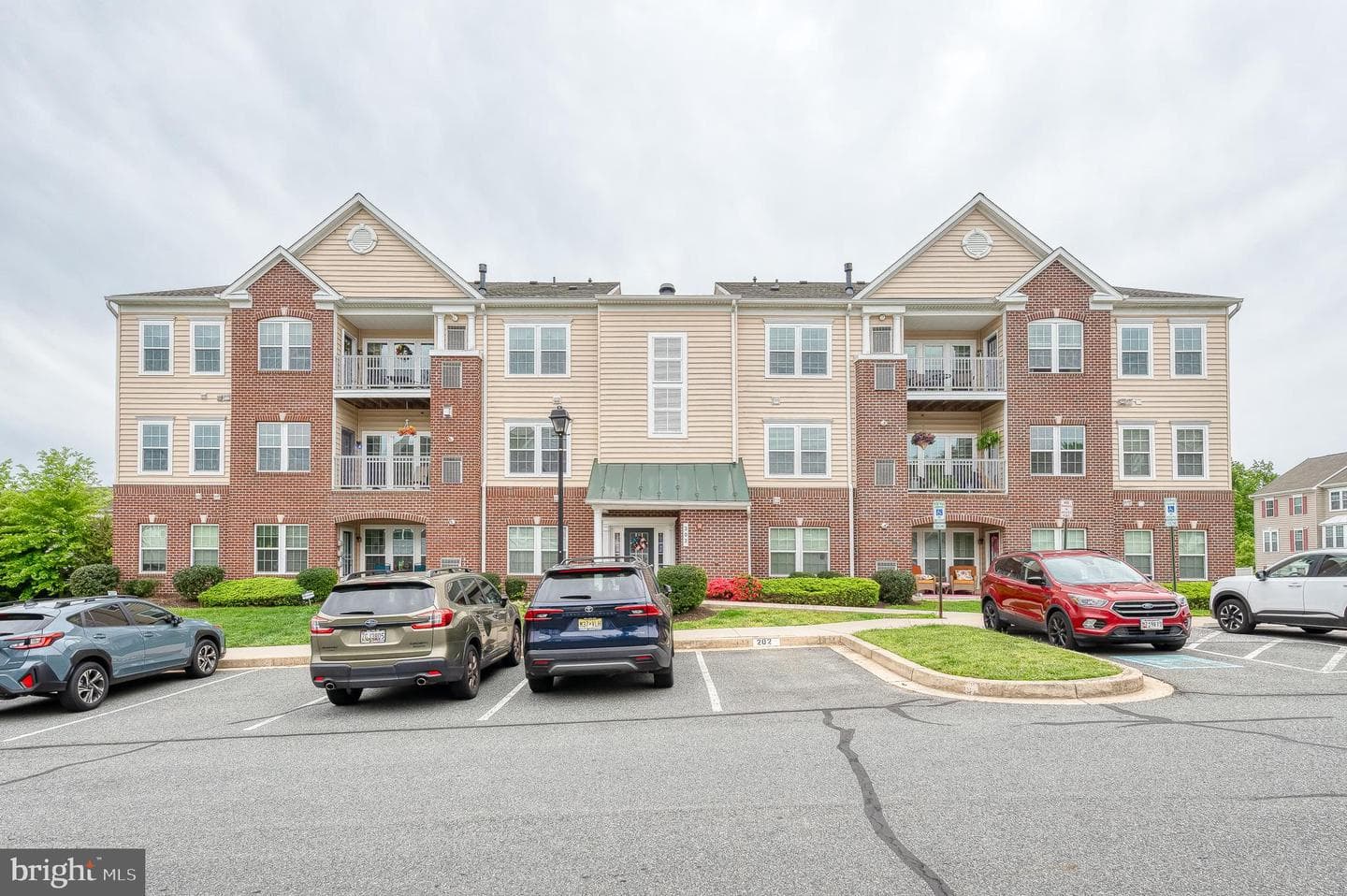 303 Lothian Way #303, Abingdon
