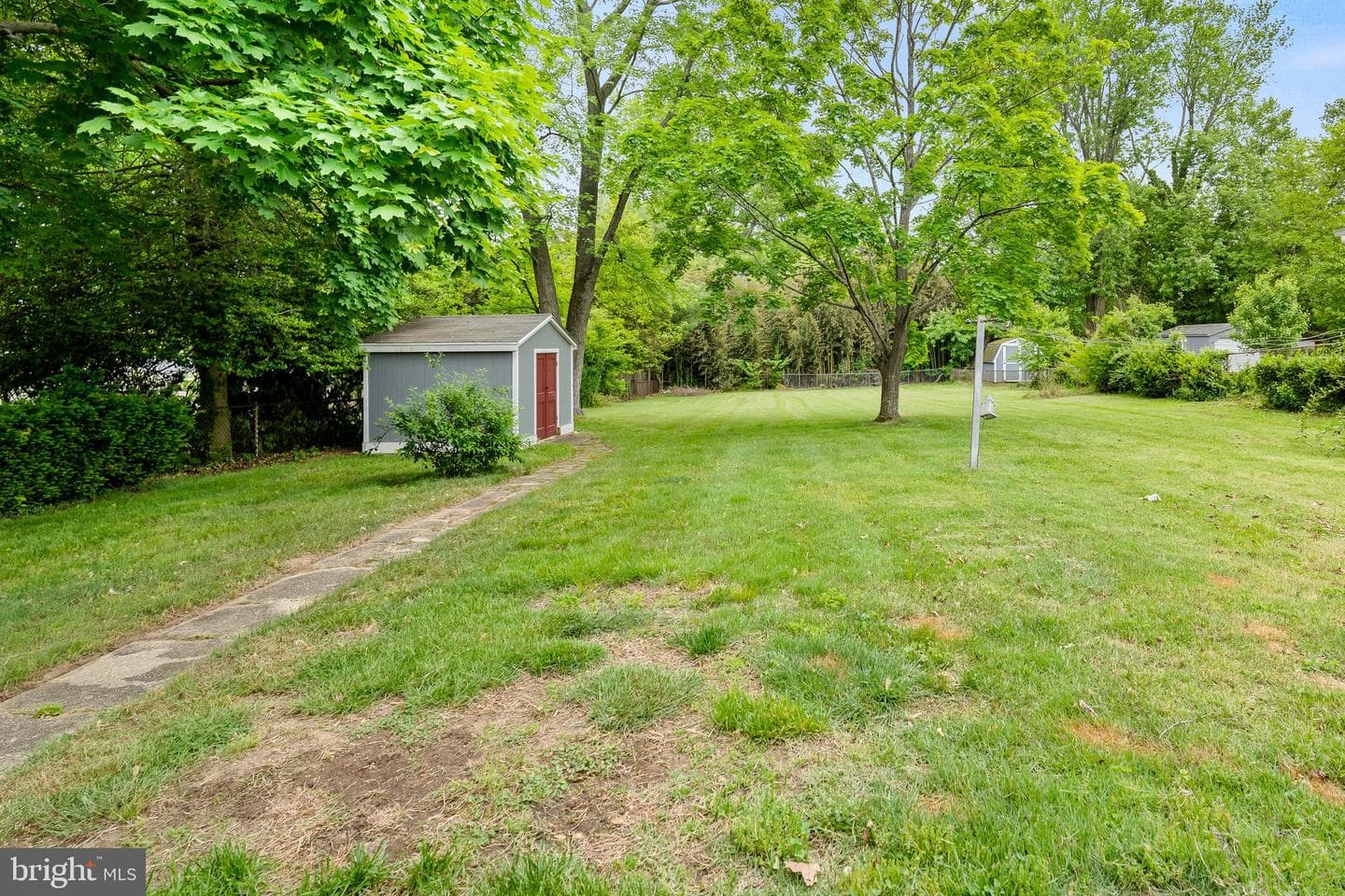 610 Colaine Drive photo 25