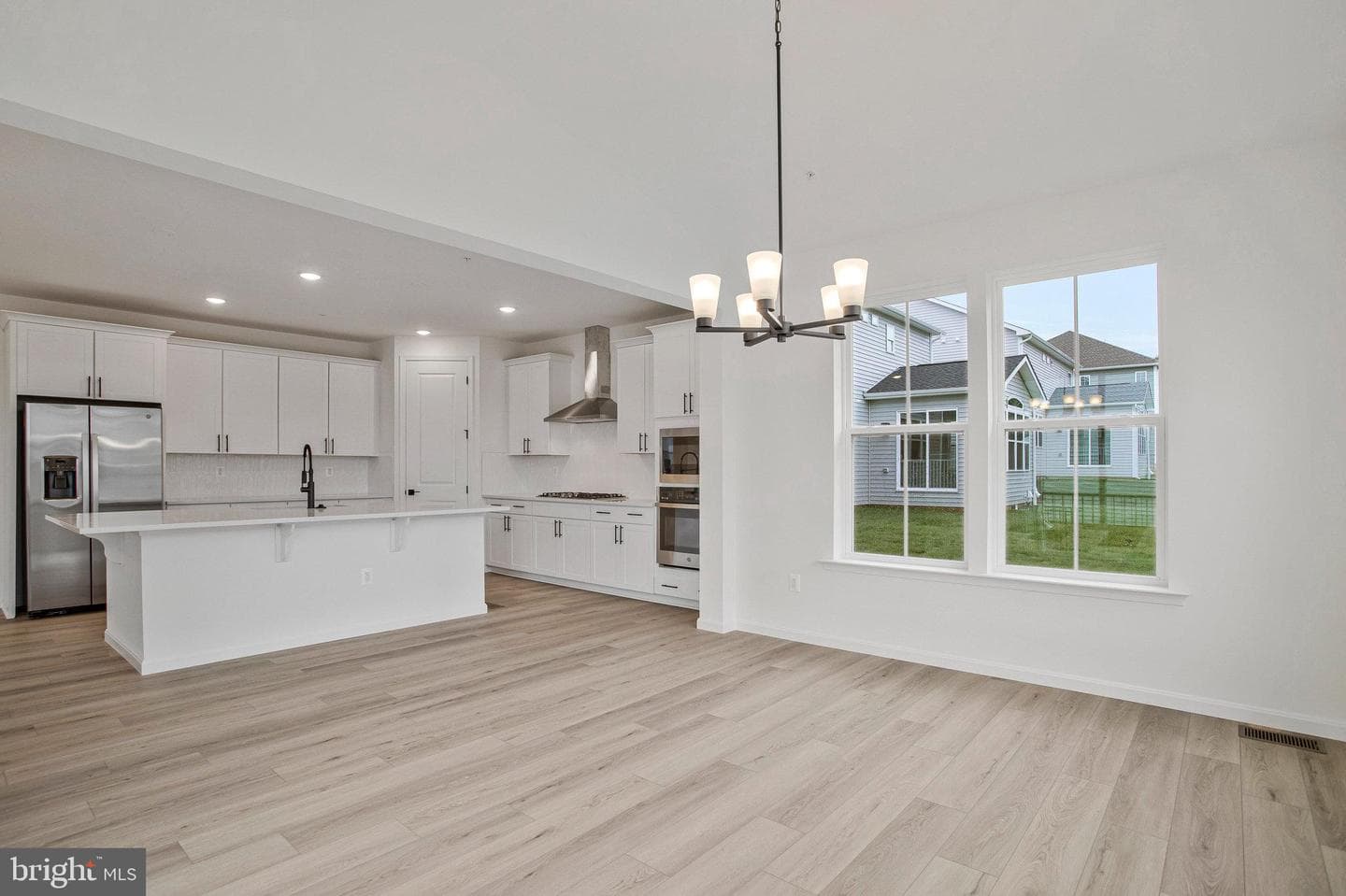 1618 Shady Tree Court photo 13