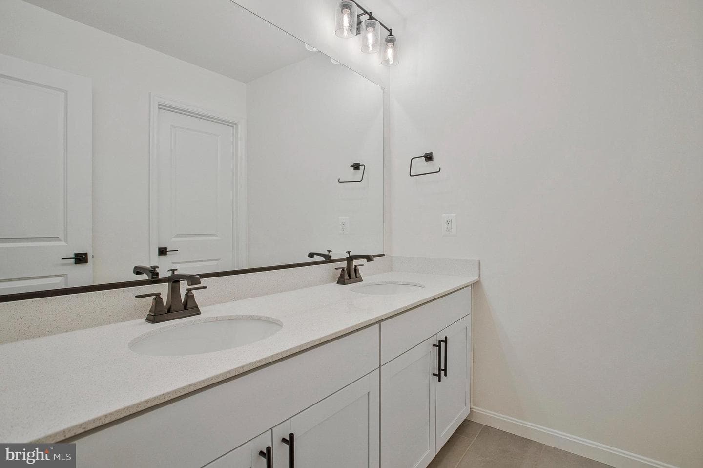 1618 Shady Tree Court photo 26