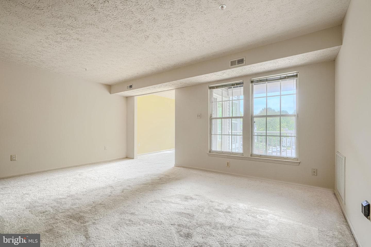 902 Jessicas Lane #902-E photo 13
