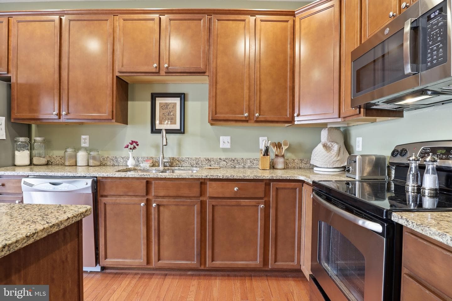 626 Snowberry Way photo 15