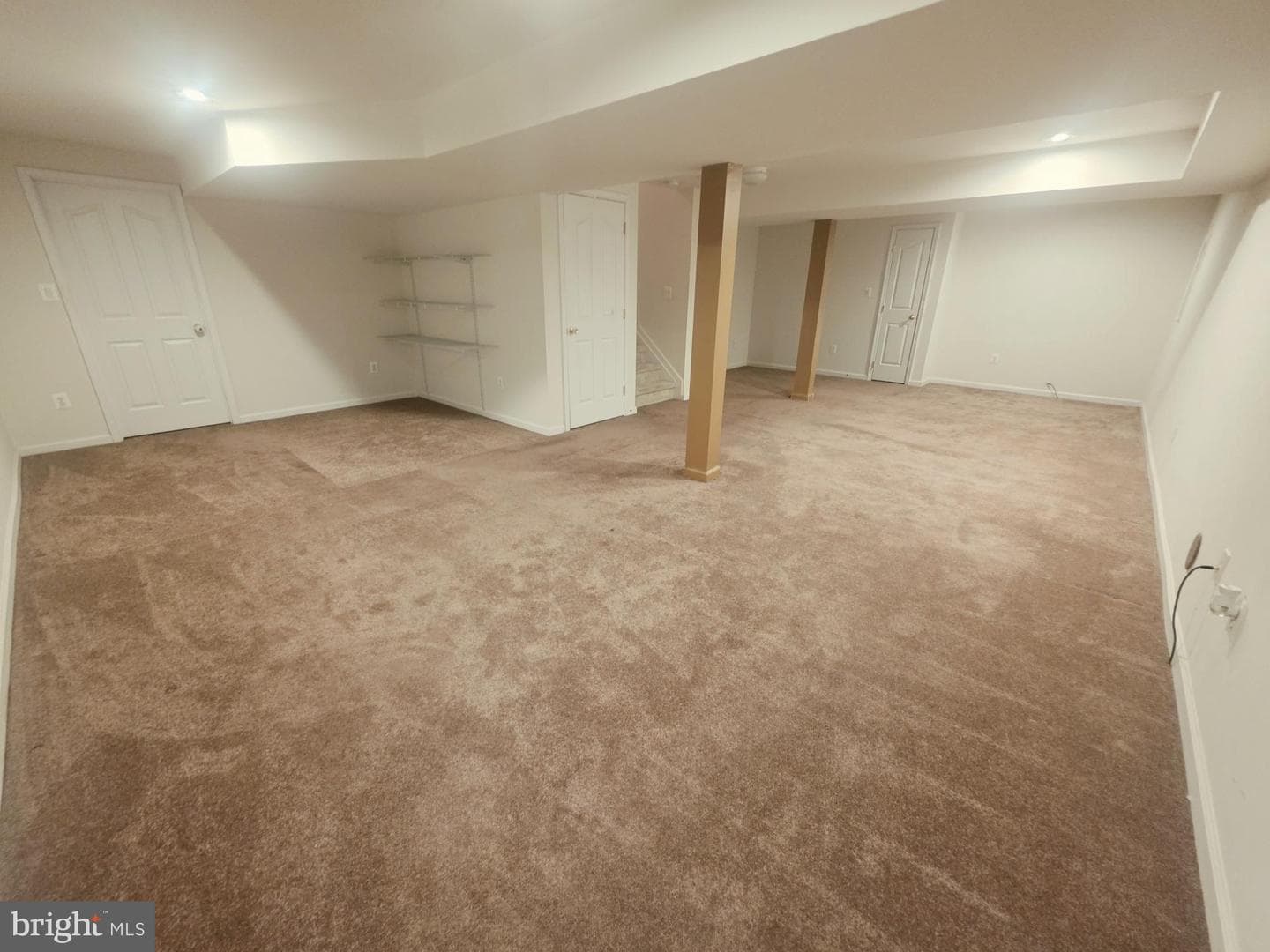1001 W Viking Court photo 30