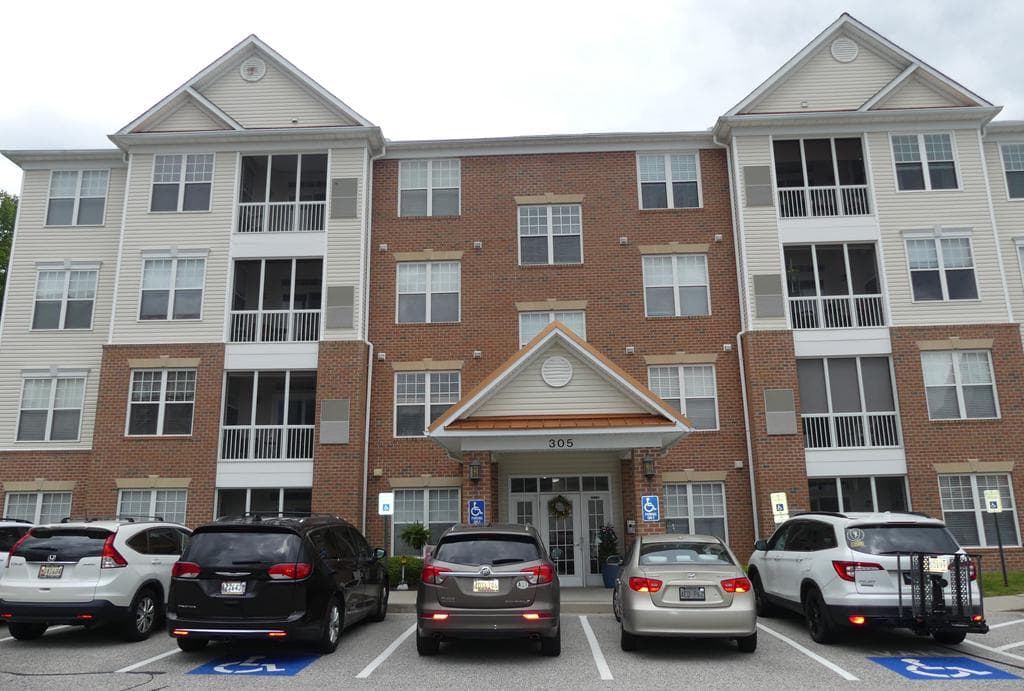 305 Tiree Ct # 201 photo 25
