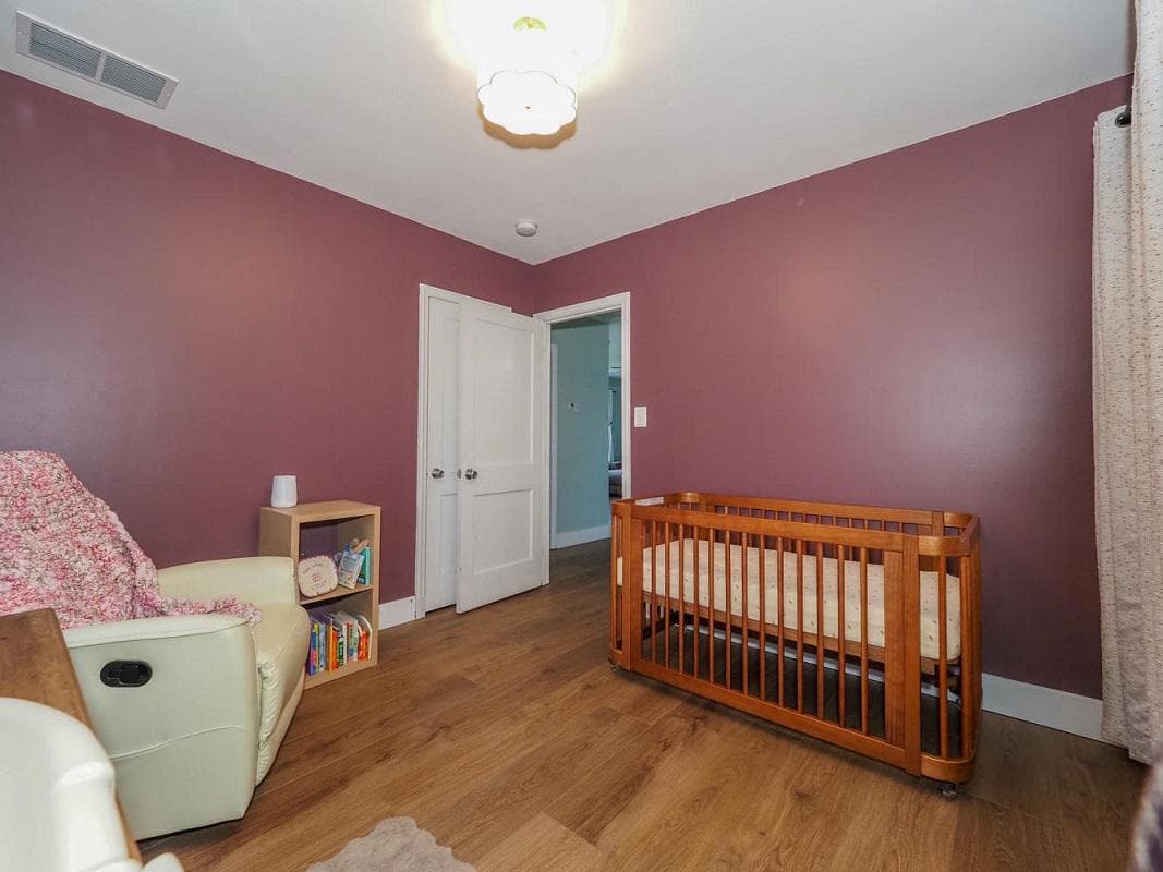 50 Mitchell Avenue photo 16