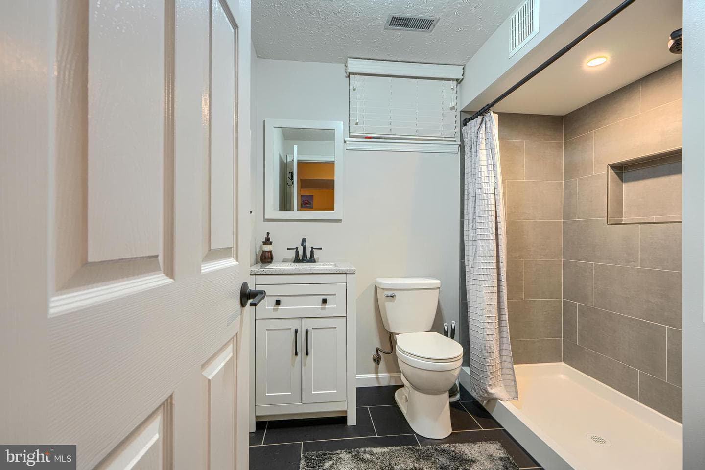 503 Old Stone Place photo 32