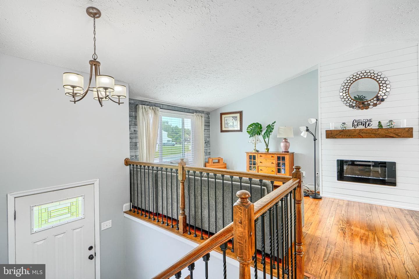 924 Edmund Street photo 23