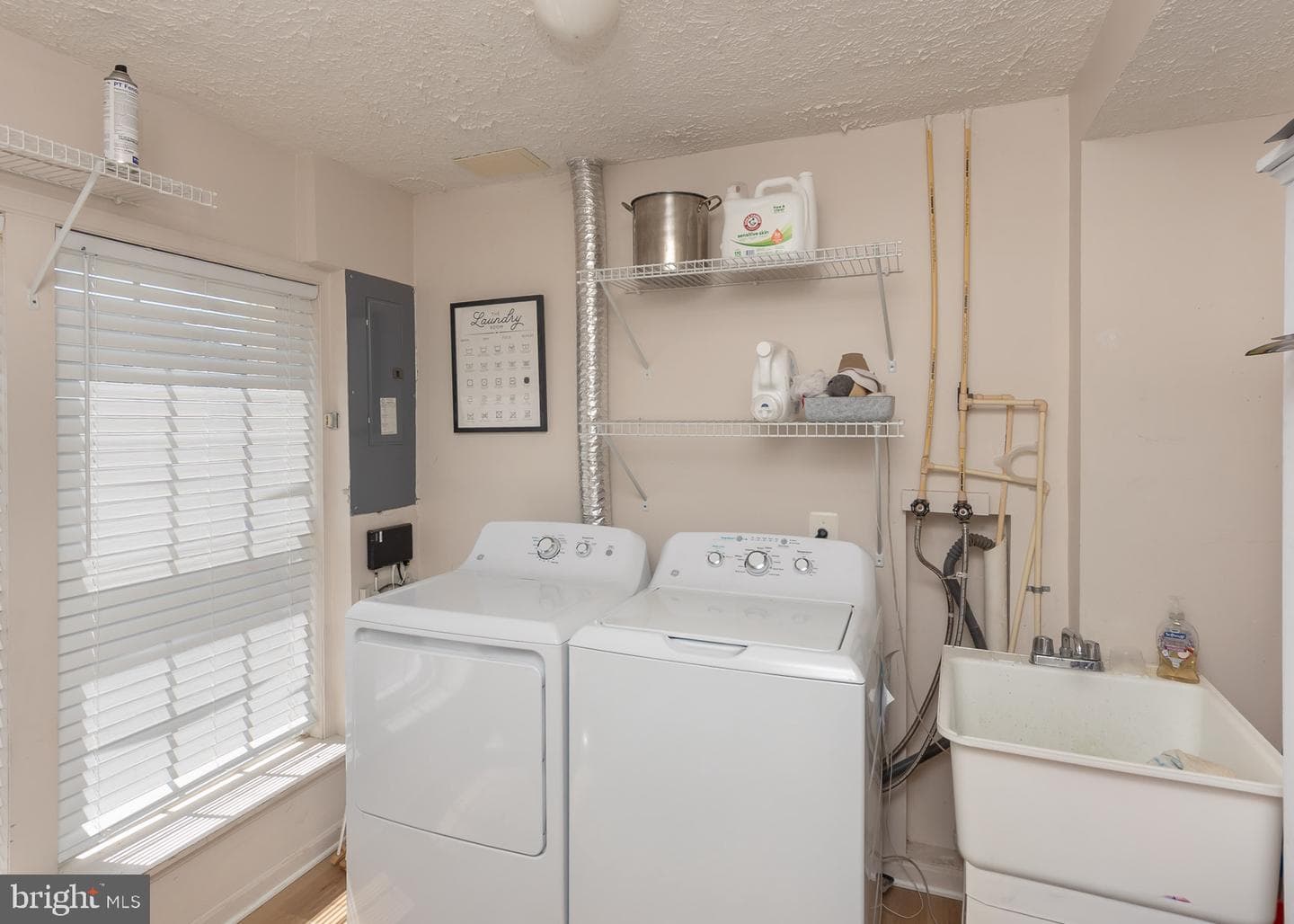 1069 Jeanett Way photo 27