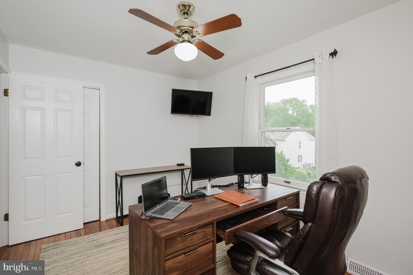 805 Hayden Court photo 54