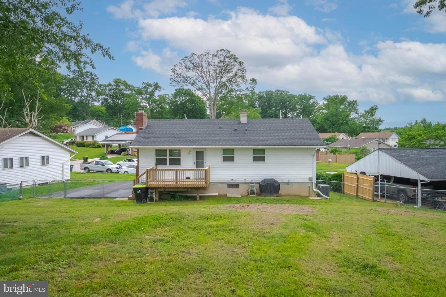 615 Wingleaf Court photo 35