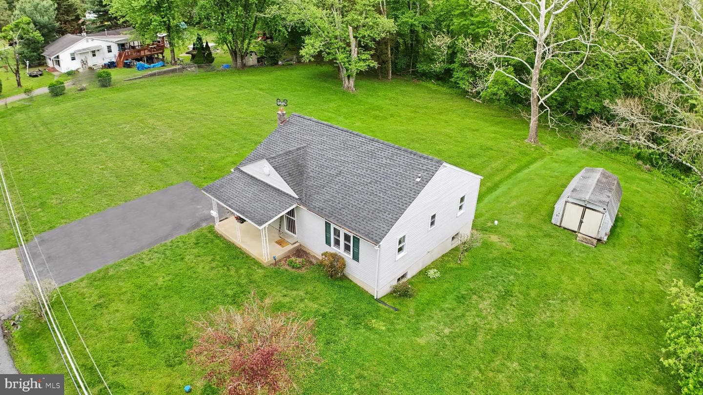 2715 Cullum Road photo 25