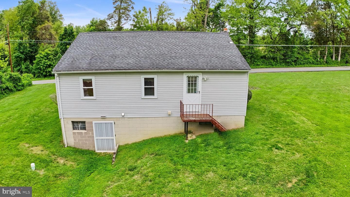 2715 Cullum Road photo 26
