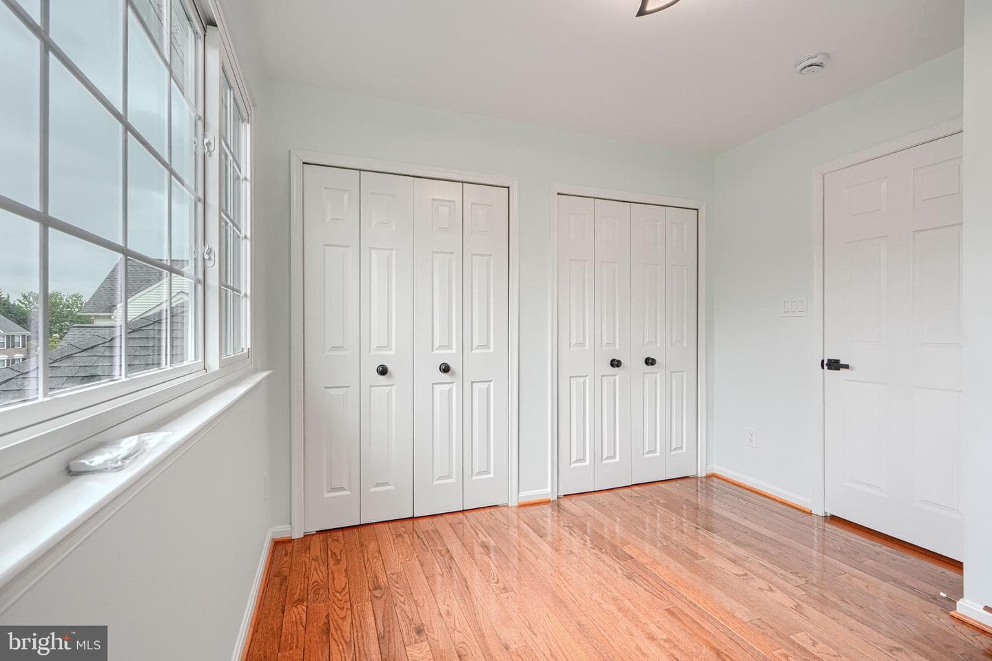 704 Greenglade Court photo 19