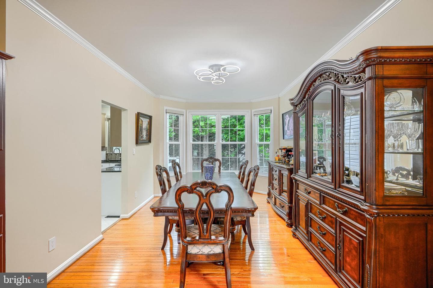 704 Greenglade Court photo 6