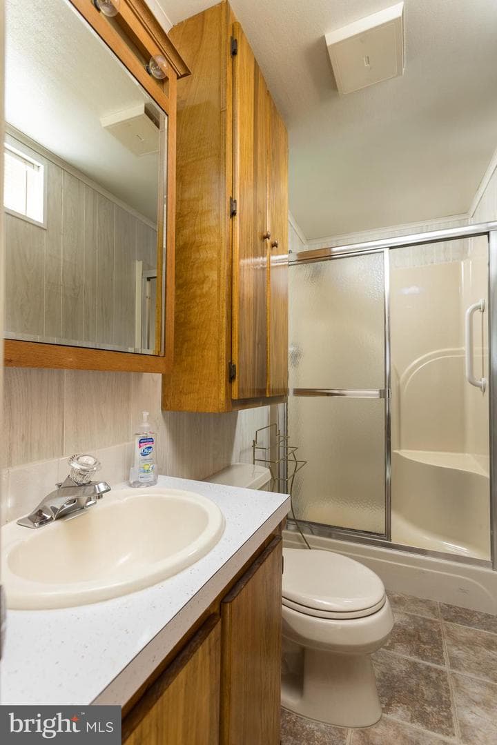 709 Bayberry Road photo 24