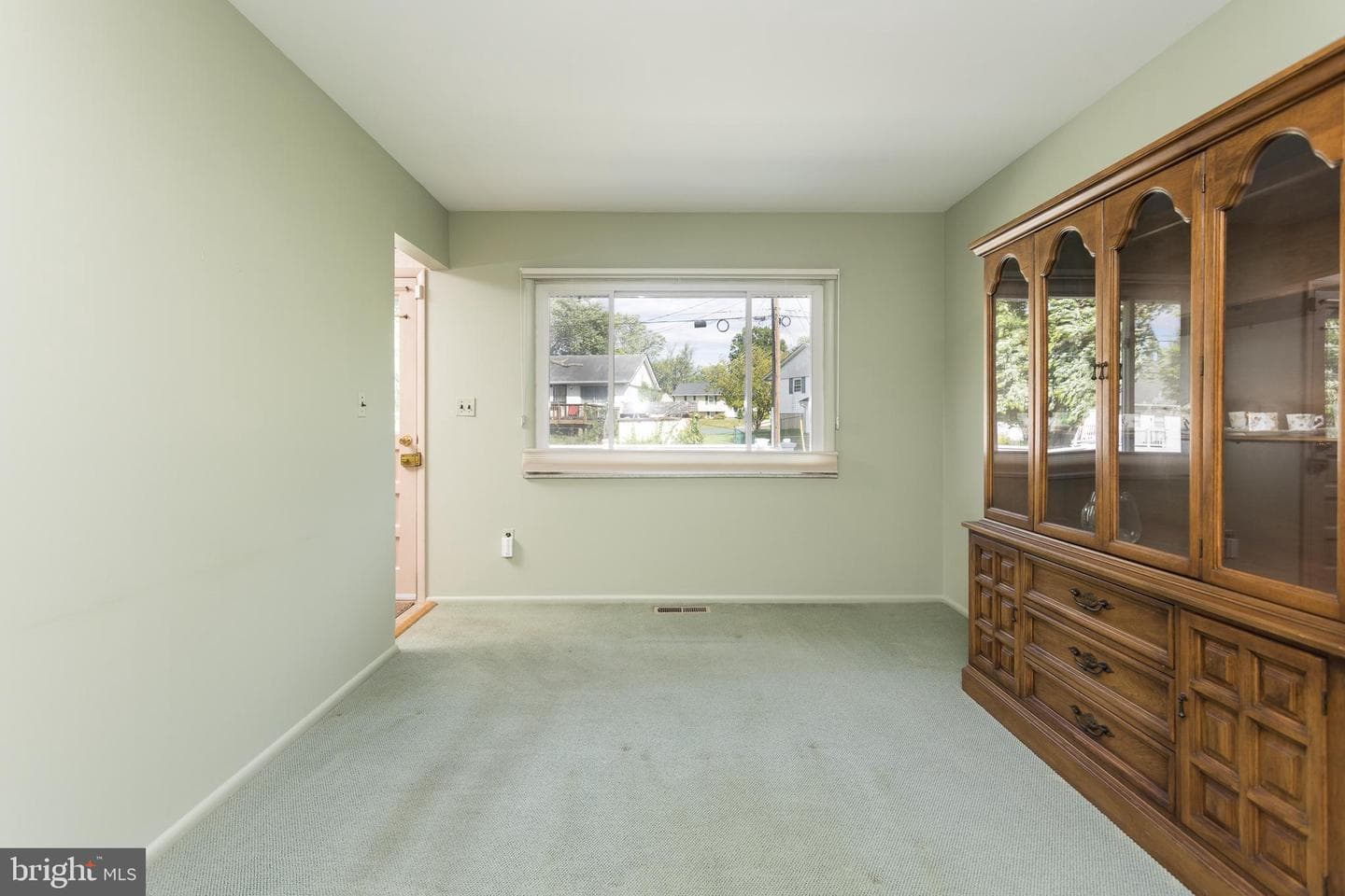 709 Bayberry Road photo 7