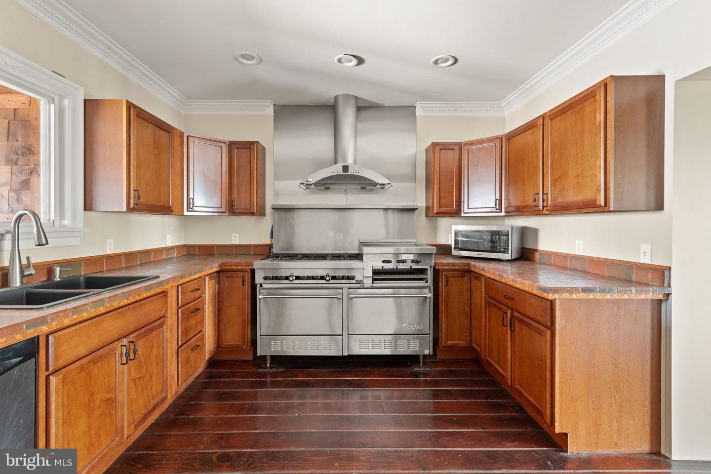 726 Green Street photo 14