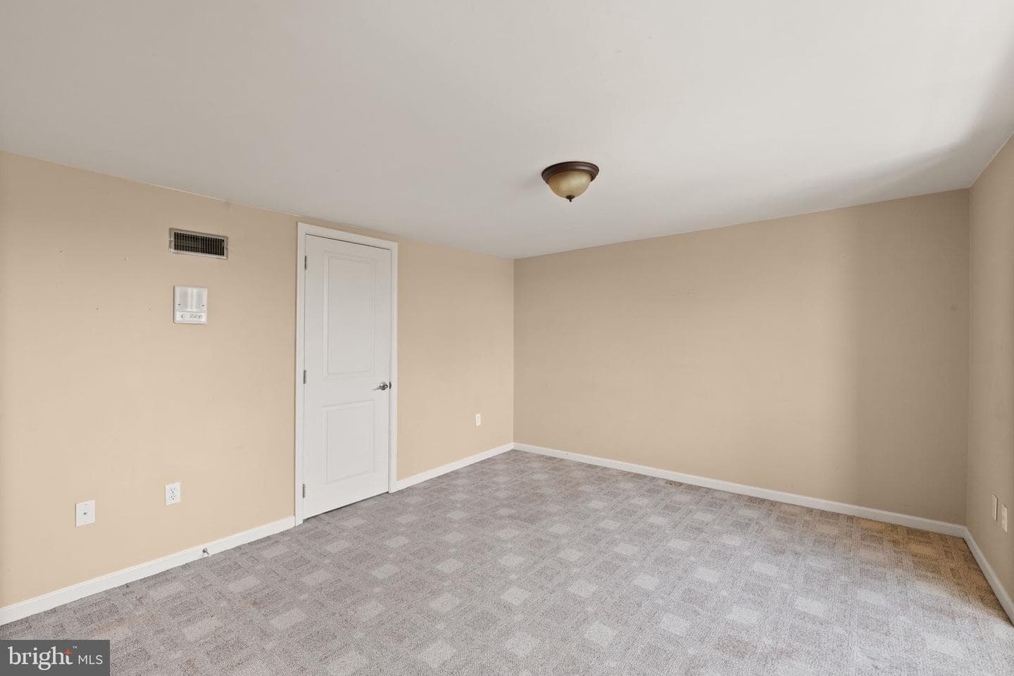 726 Green Street photo 31