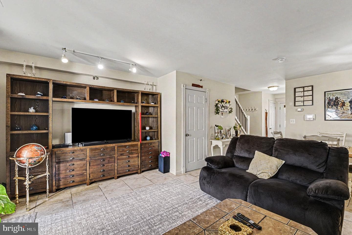 213 Foster Knoll Drive photo 13