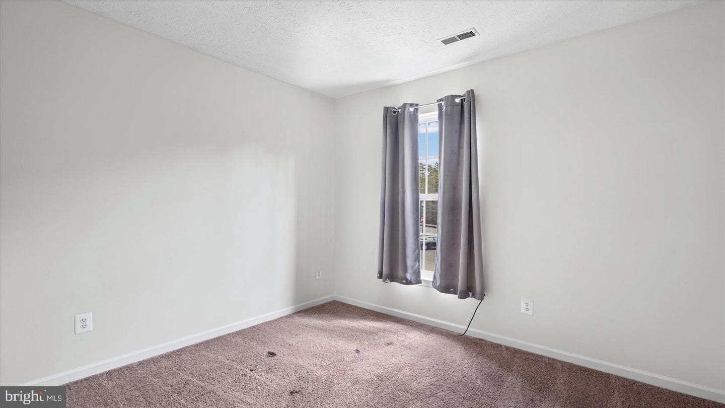 128 King James Circle photo 28