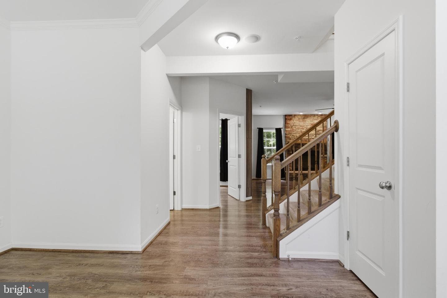 2129 Sherwood Lane photo 6