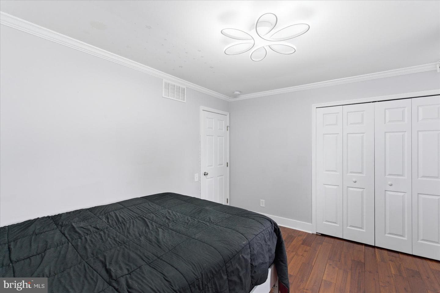 602 Monterey Court photo 24