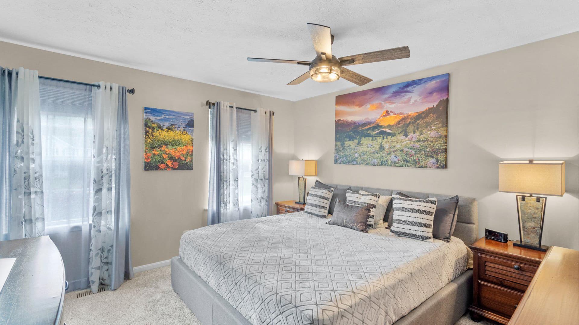 405 Devonshire Court photo 34