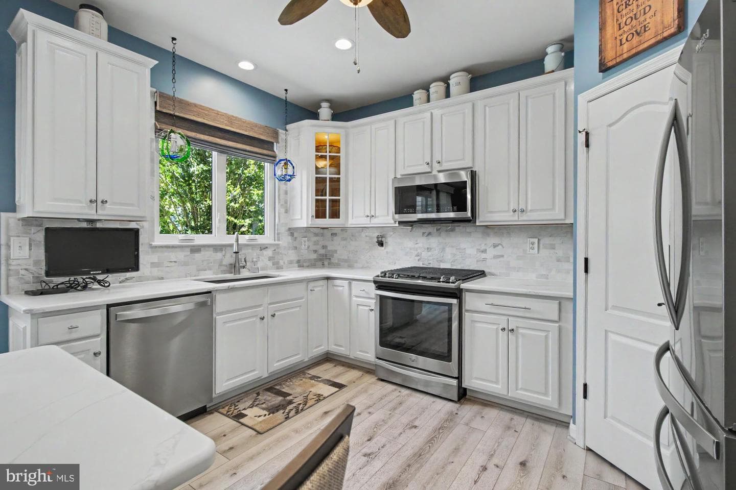 2913 Airdrie Avenue photo 29