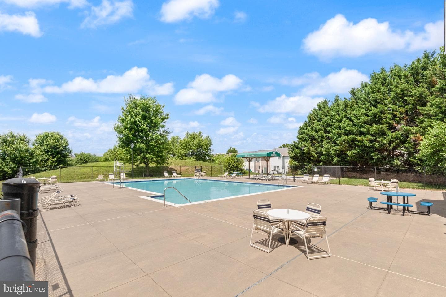 1813 Selvin Drive #303 photo 27