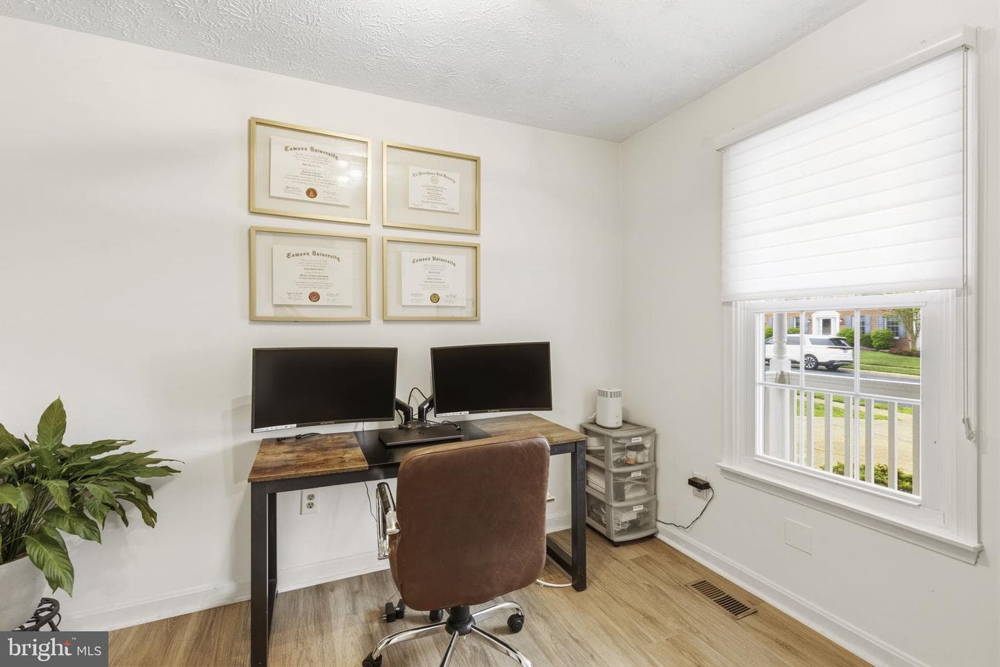 1206 Corinthian Court photo 11