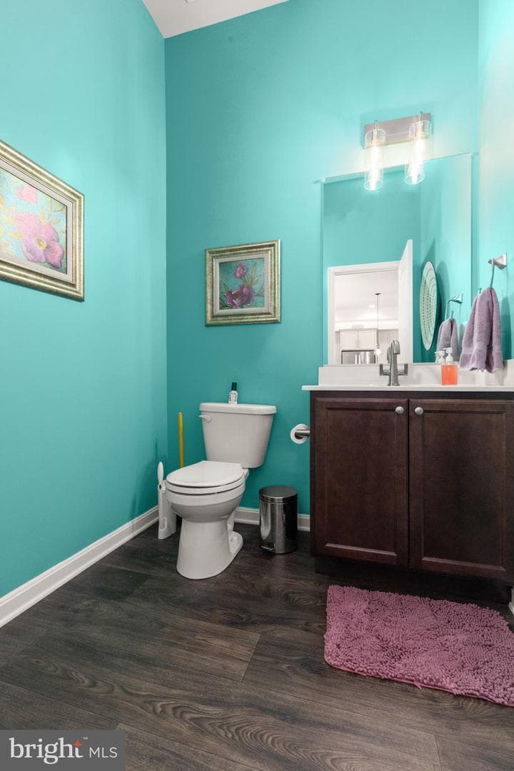 317 Marina Avenue photo 10